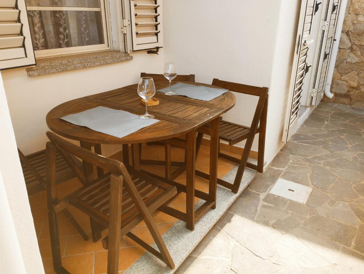 Summer Room- Fronte Spiaggia La Caletta Εξωτερικό φωτογραφία