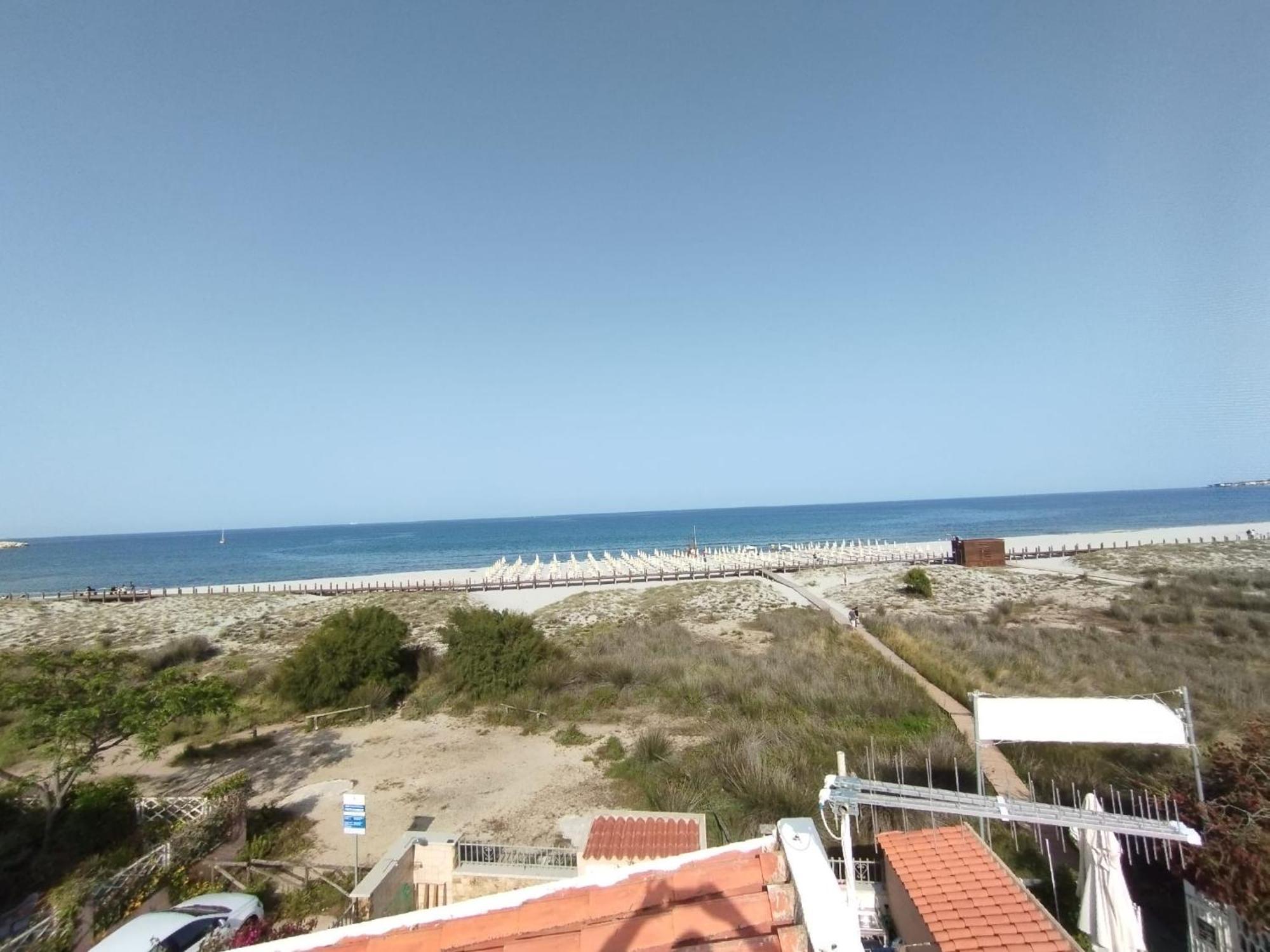 Summer Room- Fronte Spiaggia La Caletta Εξωτερικό φωτογραφία